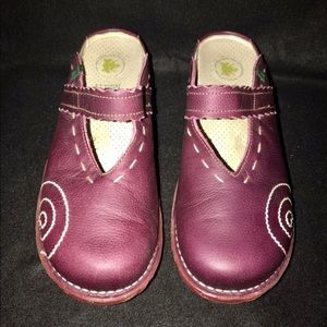 El Naturalista clogs